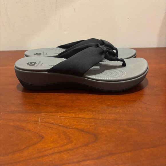 Clarks Cloudstepper Arla Glison Thong Sandals Black Size 8 - Picture 5 of 9